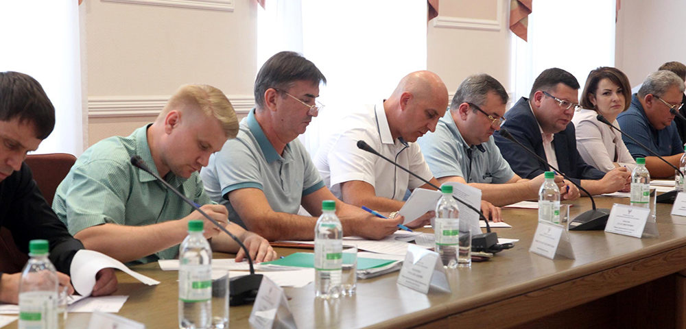 Правительством ДНР принят ряд НПА касающихся работы нотариусов, Государственной исполнительной службы и отделов ЗАГС Минюста ДНР