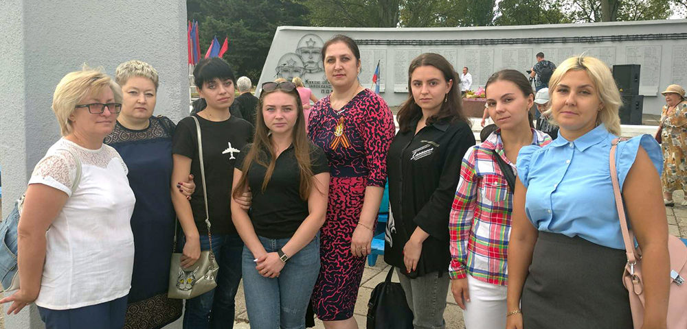 Сотрудники Ясиноватского ГРУЮ приняли участие в митинге, посвященному Дню освобождения Донбасса